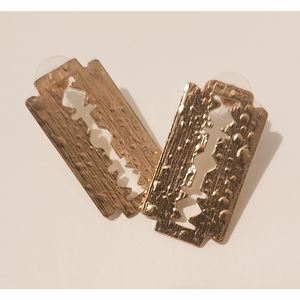 Fun Razor Blade‎ Earrings